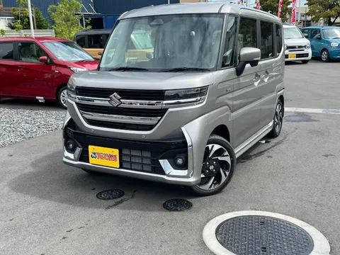 Suzuki Spacia Custom