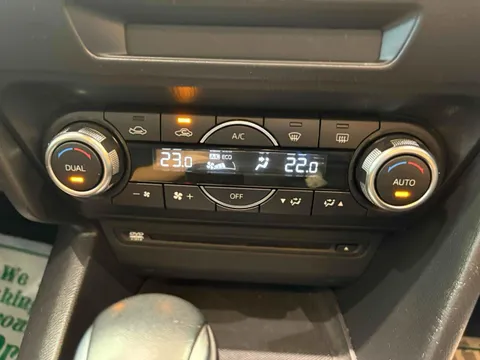 Mazda Axela Sport