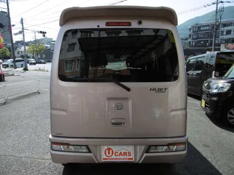Daihatsu Hijet Cargo