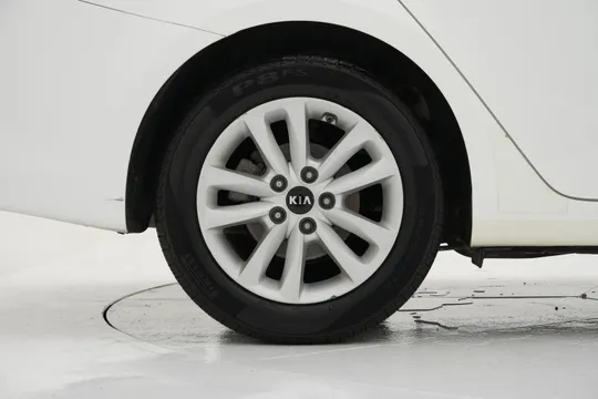 Kia Cerato (K3)