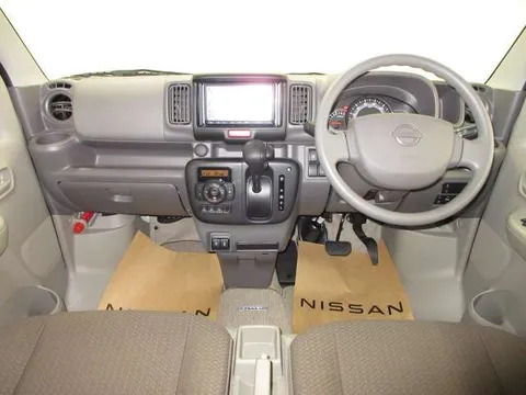Nissan Clipper