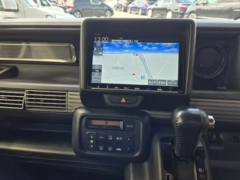 Honda N-VAN Plus Style