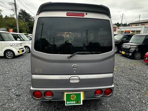 Nissan Clipper Rio