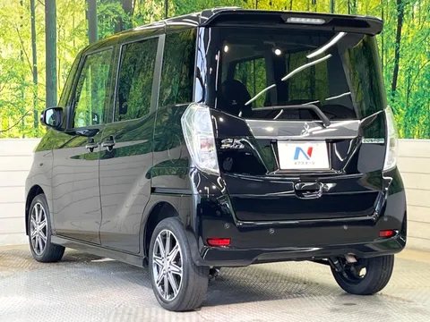 Mitsubishi eK Space Custom