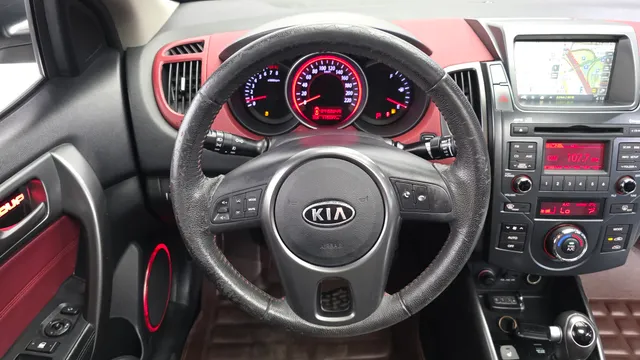 Kia Cerato (Forte)