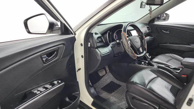 SsangYong Tivoli XLV (Tivoli Air)