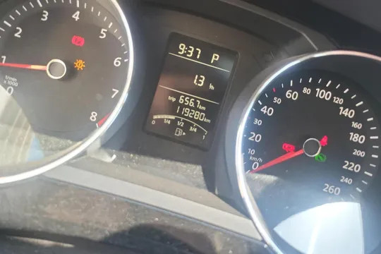 Volkswagen Sagitar