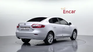 Renault SM3