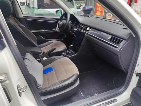 Volkswagen C-Trek