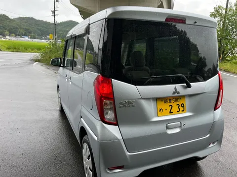 Mitsubishi eK Space