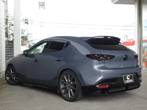 Mazda MAZDA3 Fastback