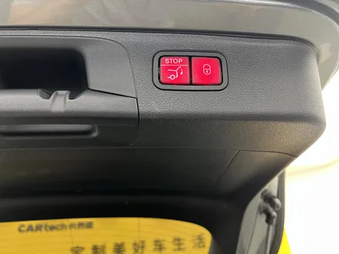 Mercedes-Benz Mercedes-Benz GLC