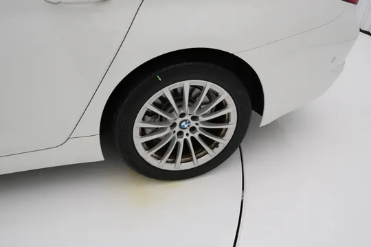 BMW BMW
