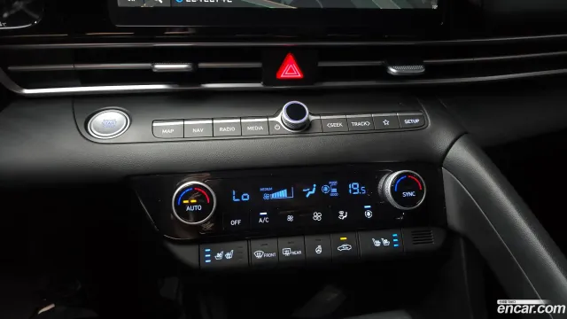 Hyundai Elantra (Avante)