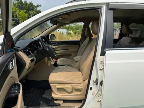 Baojun 730