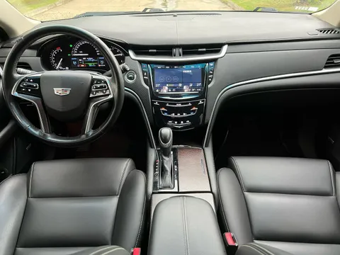 Cadillac XTS