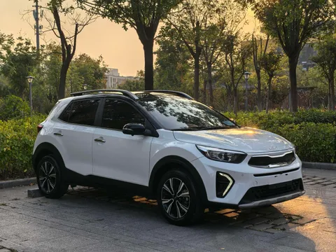 Kia KX1