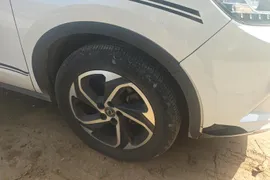 Dongfeng AX5