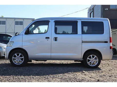 Toyota TownAce Van