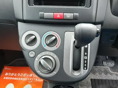 Subaru Pleo