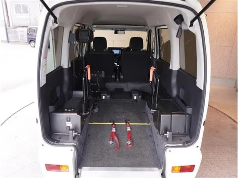 Daihatsu Atrai Wagon