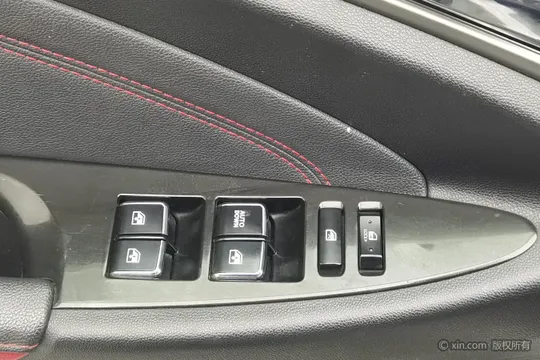 Changan Eado XT