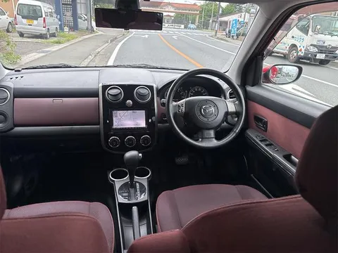 Mazda Verisa