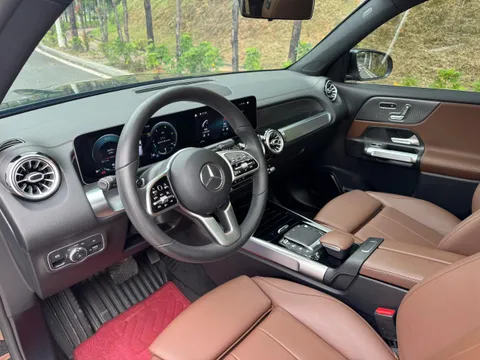 Mercedes-Benz GLB-Class