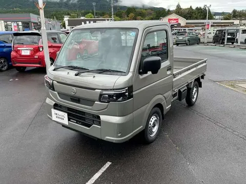 Nissan Clipper Truck