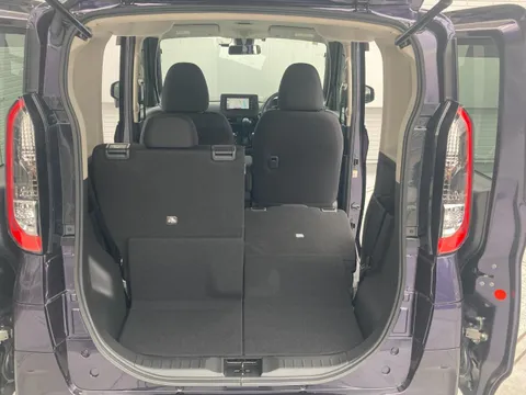 Mitsubishi eK X Space