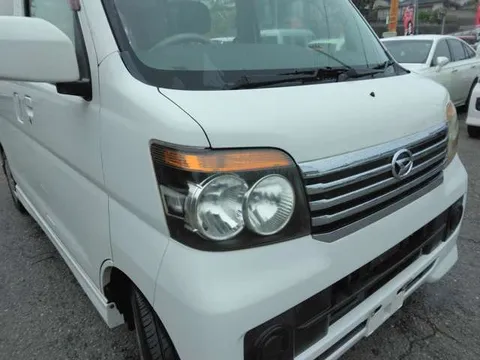 Daihatsu Atrai Wagon