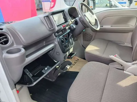 Nissan Clipper