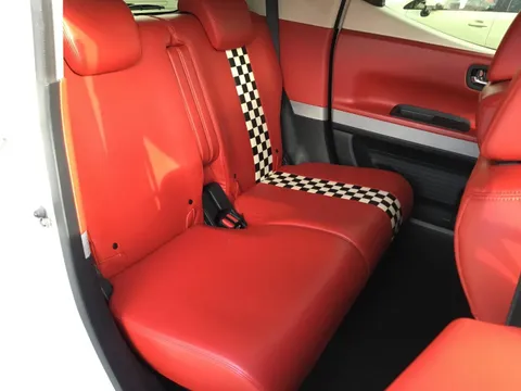 Honda N-BOX Slash