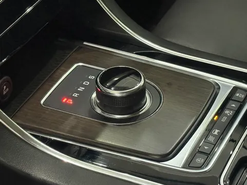 Jaguar XFL