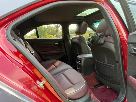 Cadillac CT4