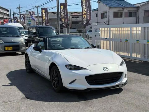 Mazda MX-5 (Roadster)