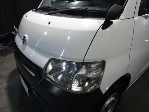 Toyota TownAce Van