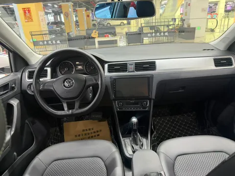 Volkswagen Santana