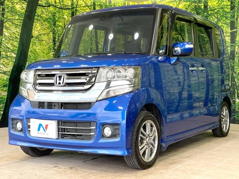 Honda N-BOX Custom