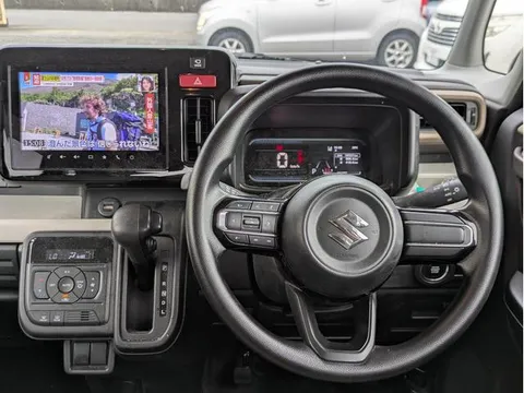Suzuki Spacia