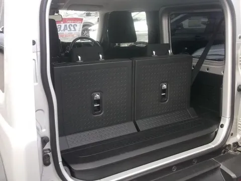 Suzuki Jimny Sierra