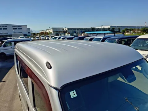 Mitsubishi Minicab Van