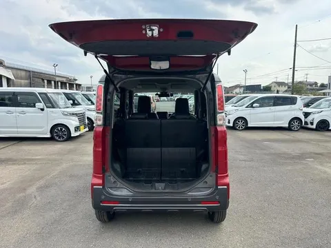 Suzuki Spacia Gear