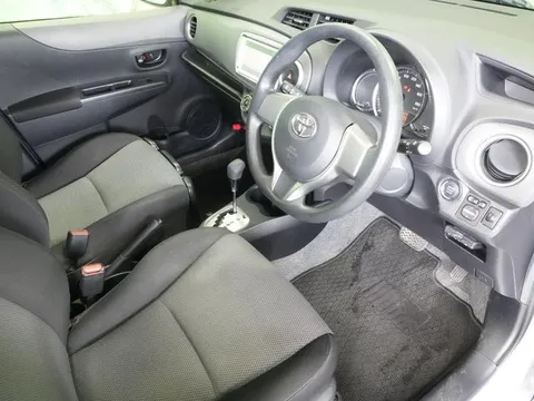 Toyota Yaris (Vitz)