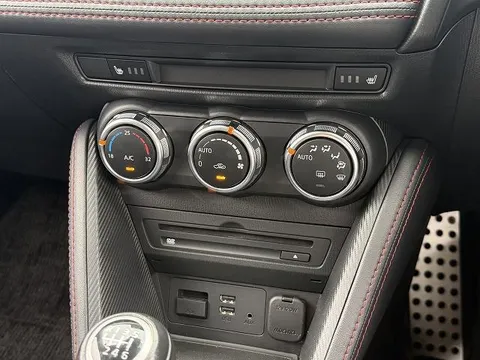 Mazda Mazda2 (Demio)