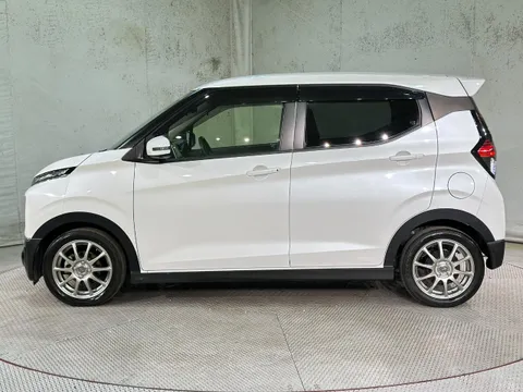 Mitsubishi eK X