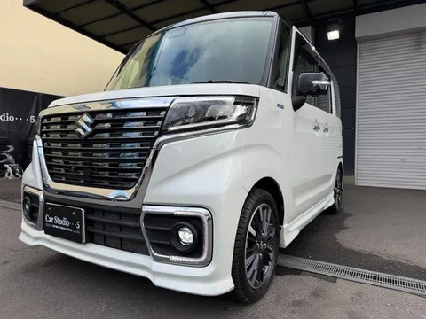 Suzuki Spacia Custom
