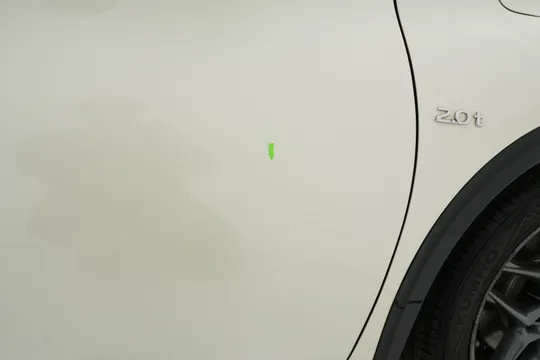 Infiniti Q30