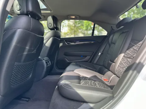 Cadillac ATS-L