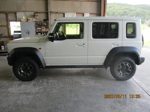 Suzuki Jimny Nomade